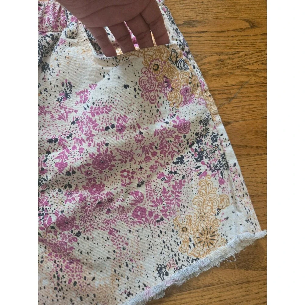 Anthropologie Pilcro High Rise Scrunchie Denim Shorts Printed Size X-Large - Picture 5 of 6